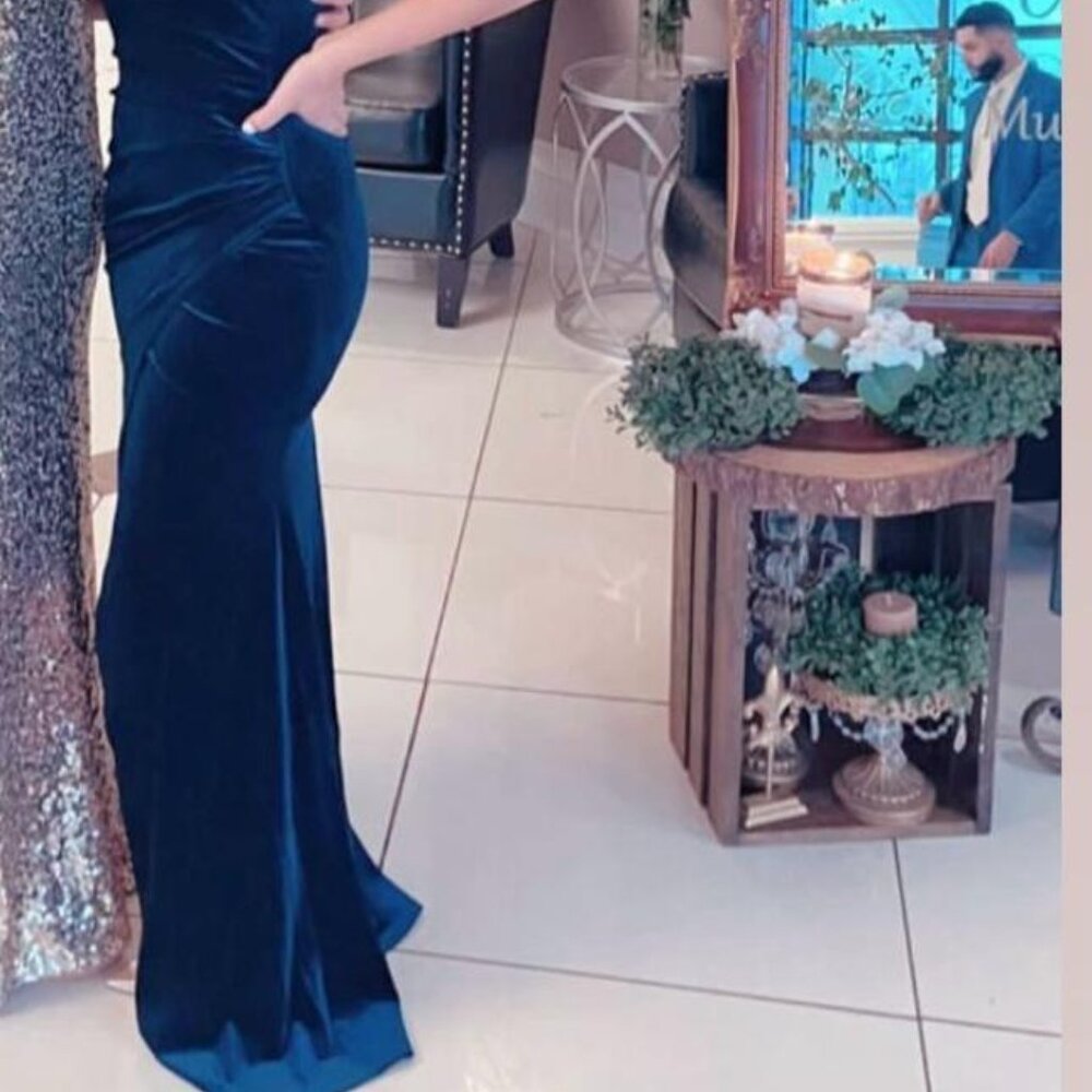 Strapless Velvet navy blue gown